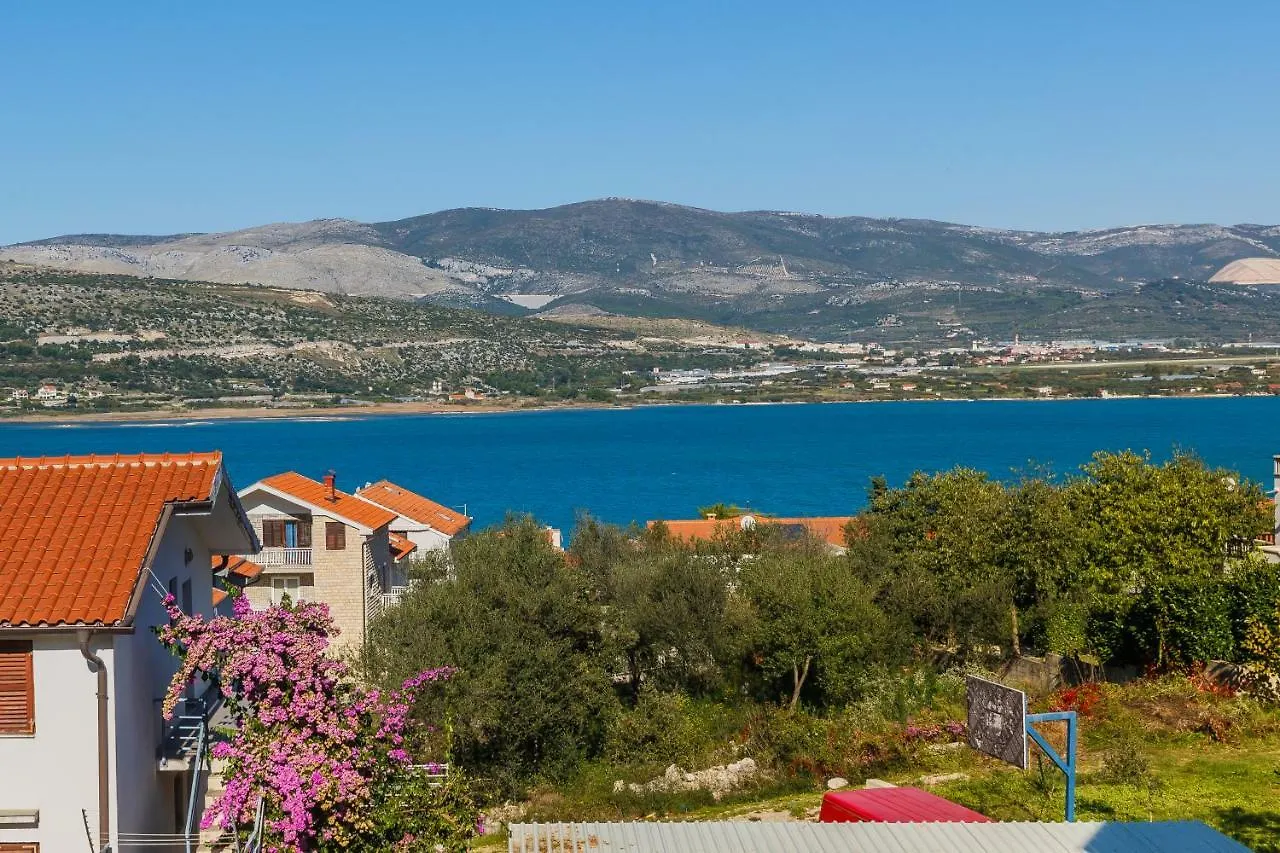 Villa Joma 2 Trogir 0*,  Croatia